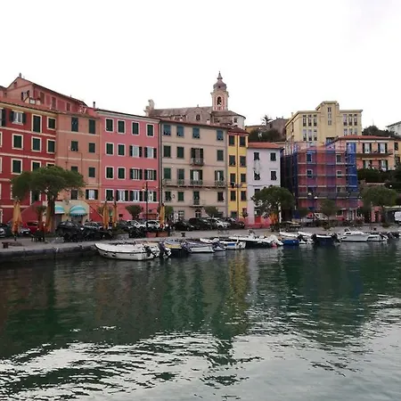 Il Nido Delle Taccole * Fezzano (Liguria)